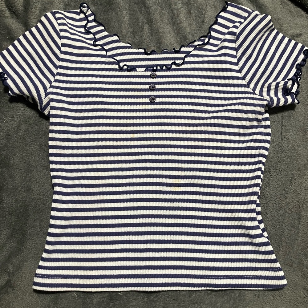 Blue and white striped crop top/fitted shirt